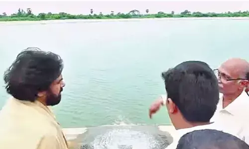 Pawan Kalyan’s convoy stopped for a little boy