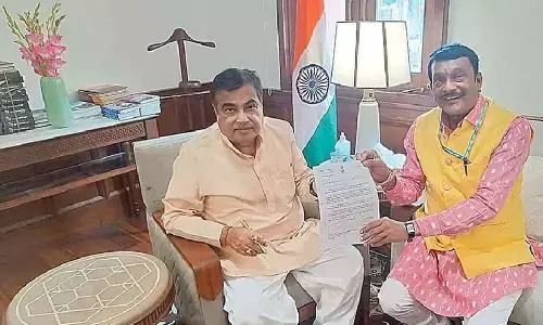 Purohit seeks bridge over Ib river