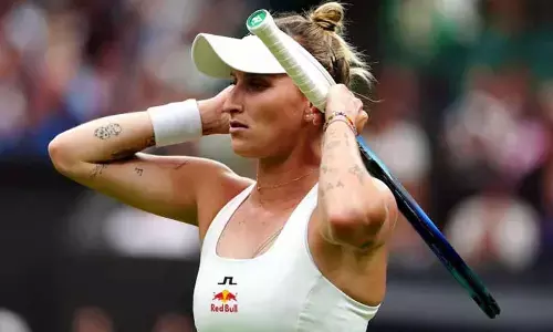 Vondrousova 1st champion out in 1st round since 1994