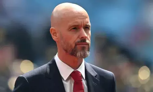 Erik ten Hag to remain head coach of Manchester United till 2026