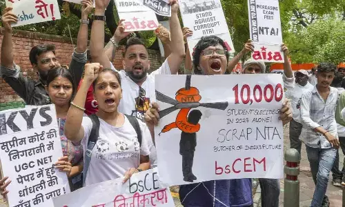 Anantapur: Students demand scrapping of NEET