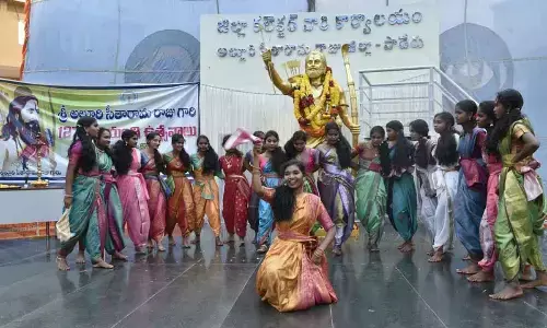 Students performing on the occasion of Alluri Sitarama Raju’s birth anniversary in Paderu on Thursday