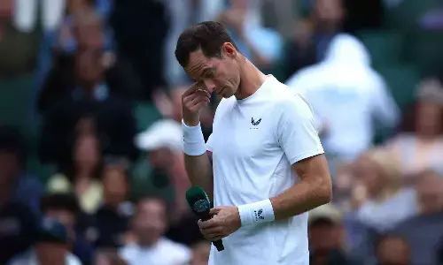 Andy Murray bids tearful farewell at Wimbledon, says he wishes to continue playing forever