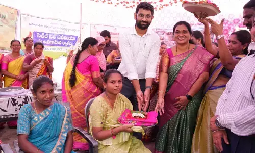 Lets achieve the goals of Sampurnata Abhiyan together: District Collector Jitesh V. Patil