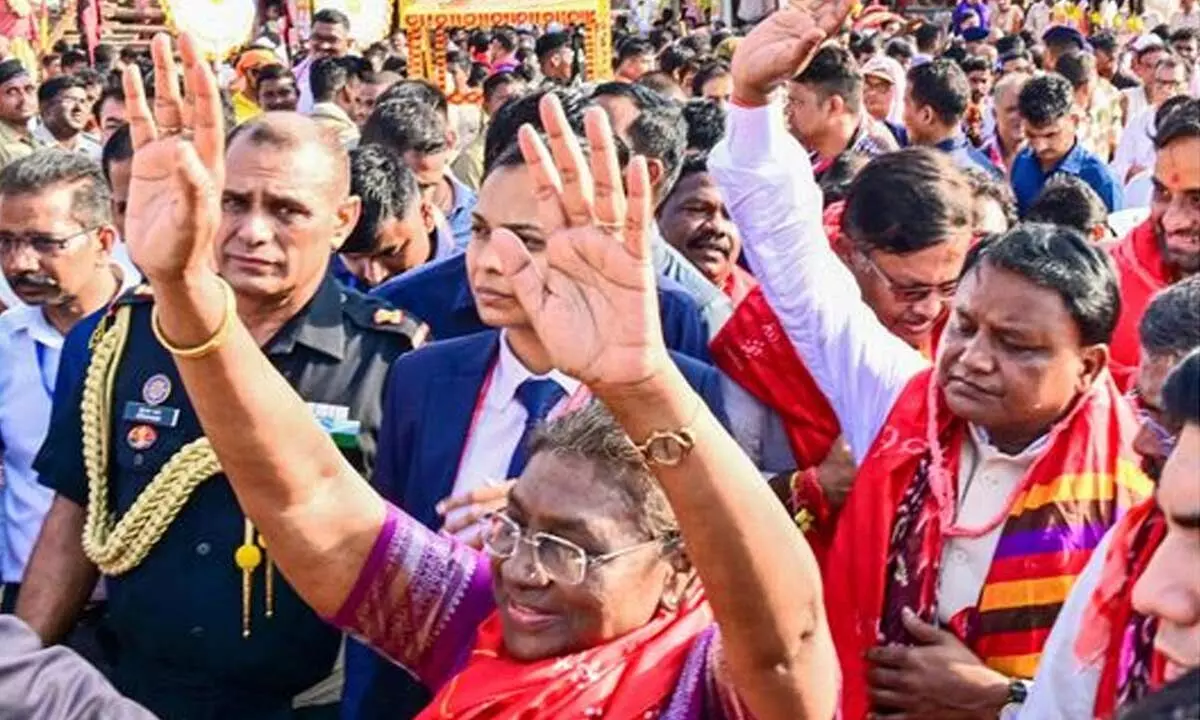 Prez Murmu joins lakhs of devotees in Puri Rath Yatra