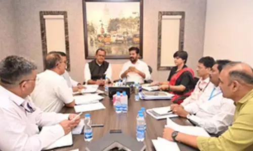 Telangana CM urges NHAI to start Hyderabad-Vijayawada highway expansion