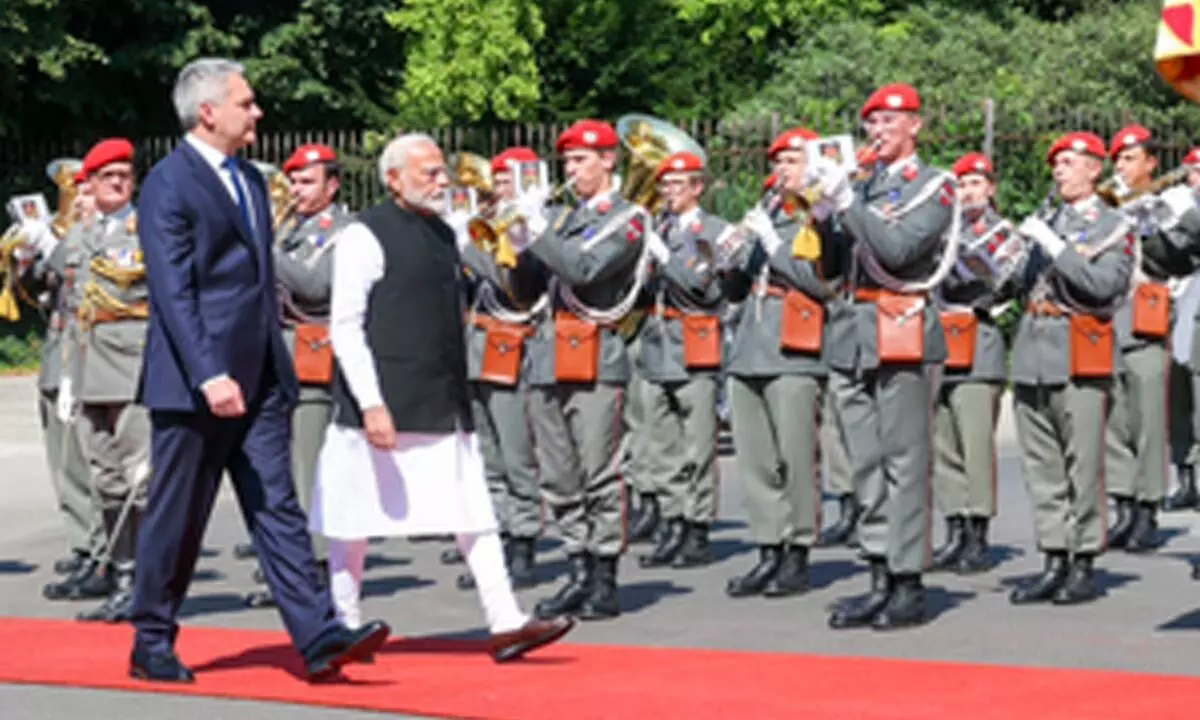 PM Modi accorded ceremonial welcome in Vienna on landmark Austria visit