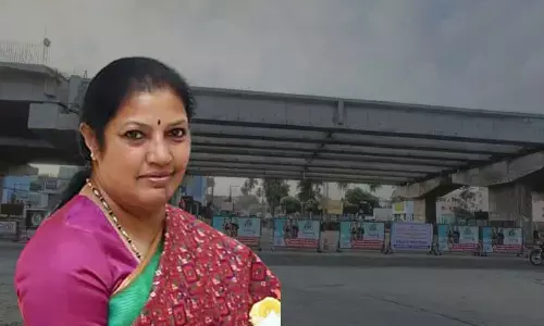 Purandeshwari inspects Morampudi Flyover Bridge, says it will be available by August 15