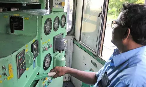 A lot of lies by Oppn to demotivate our loco pilots: Vaishnaw