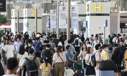 South Koreas population aged 65 and older tops 10 million