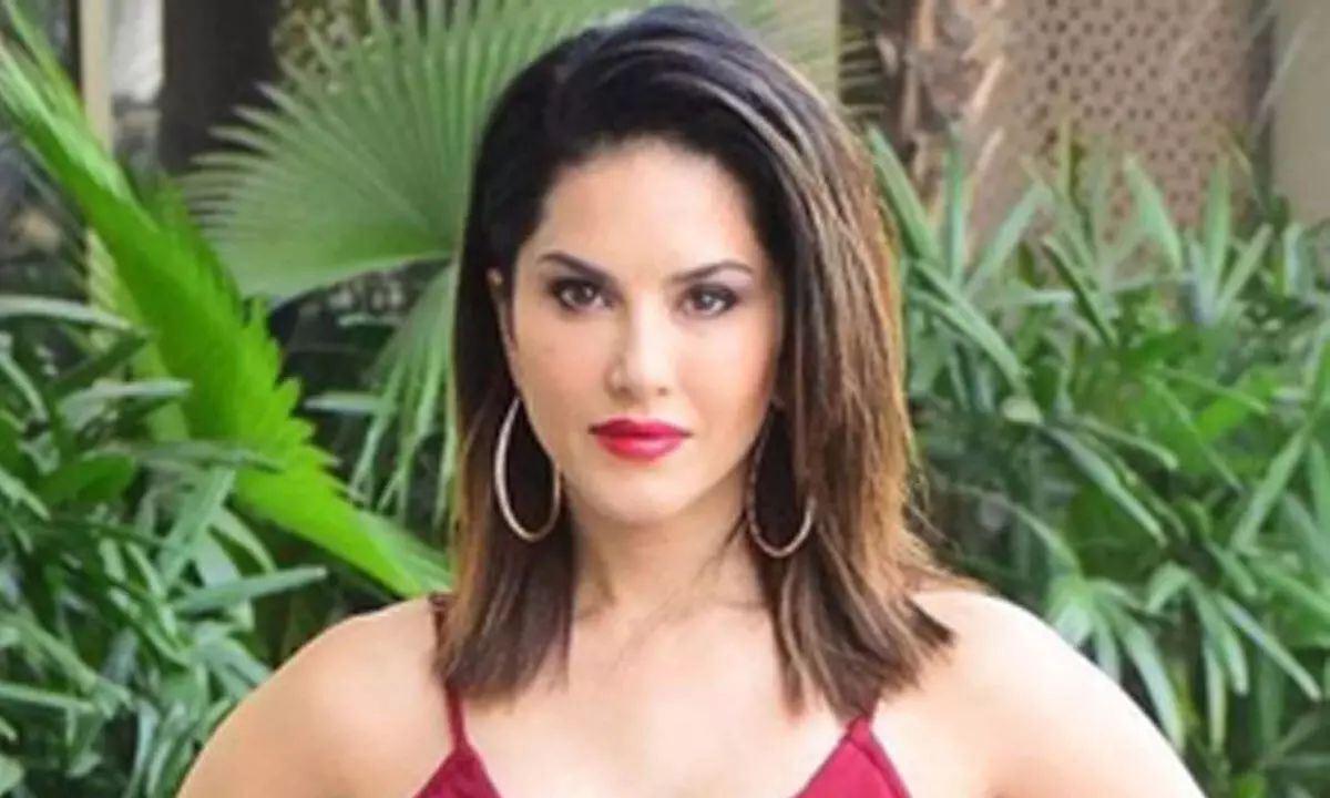 Sunny Leone bats for smooth communications as the bedrock of every relationship