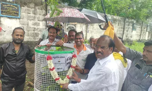 MLA condemns vandalism at Eluru crematorium, vows to restore it for public use