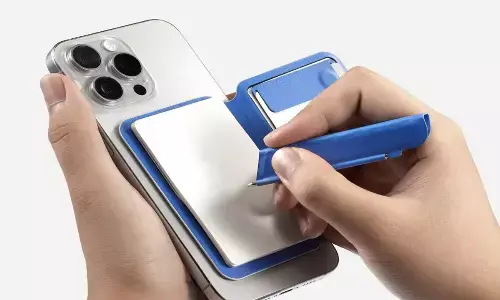Transform Your iPhone with Mofts Snap Flow Notepad Accessory