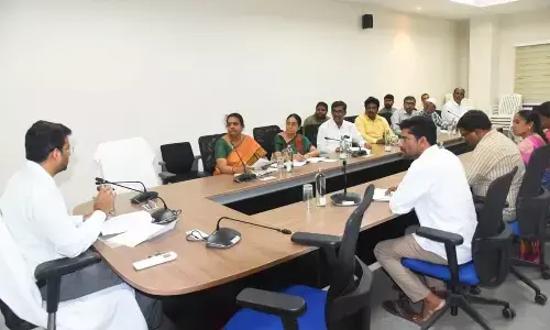 DC BM Santhosh emphsises the coordination between farmers and the officials to grow quality crops