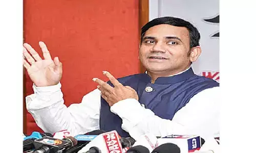 Vizag Warriors march towards finals in APL