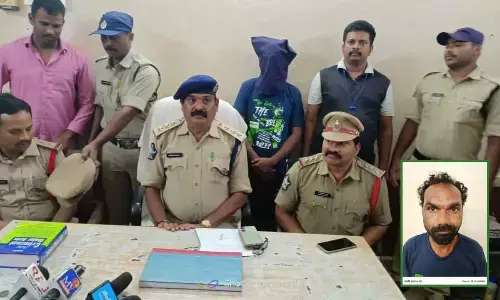 DSP Venkateswara Rao presenting the accused before the media on Sunday