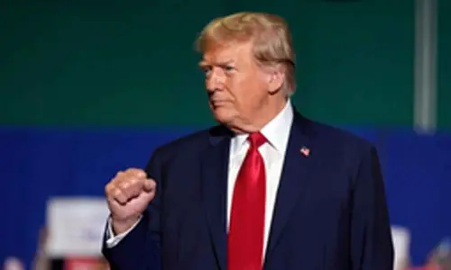 US judge dismisses classified documents case against Trump US judge dismisses classified documents case against Trump