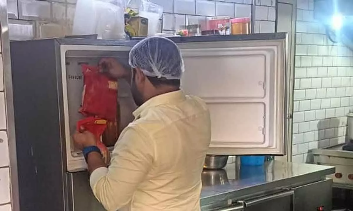 Hyderabad: Food safety team finds violations in outlets at mall in Panjagutta