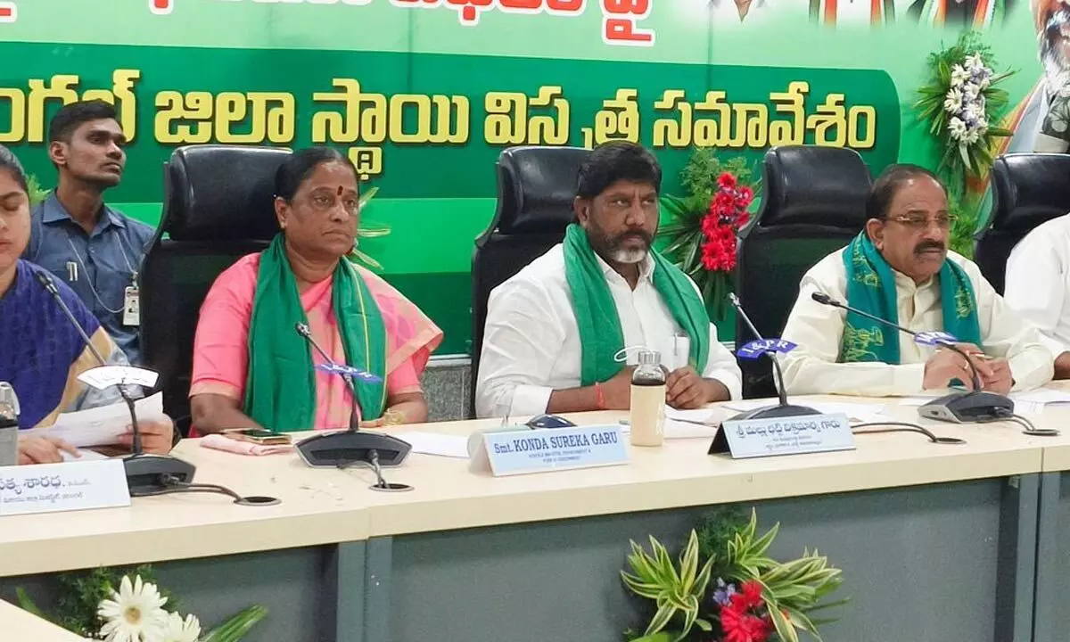 Cabinet Sub-committee headed by Deputy Chief Minister Bhatti Vikramarka at the Rythu Bharosa Opinion meeting in Hanumakonda on Monday