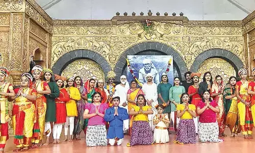 Disciples of Sri Nalinipriya Kuchipudi Nrityanikethan performing at Shirdi Sai Sansthan on Tuesday