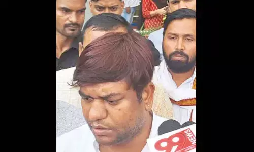 Former Bihar Minister’s father stabbed to death