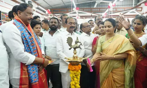 Etela Rajender Inaugurates Rameshwari Silks at Habsiguda