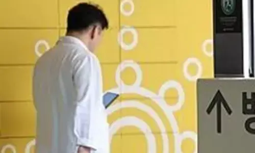 Medical professors in S.Korea warn of boycotting junior doctors training amid standoff