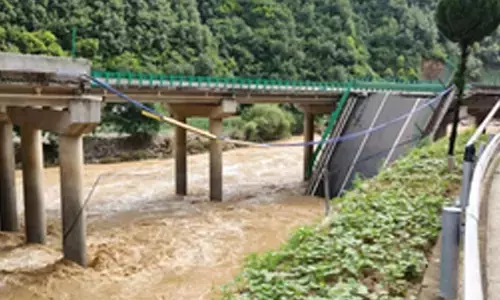 11 killed after partial collapse of highway bridge in China