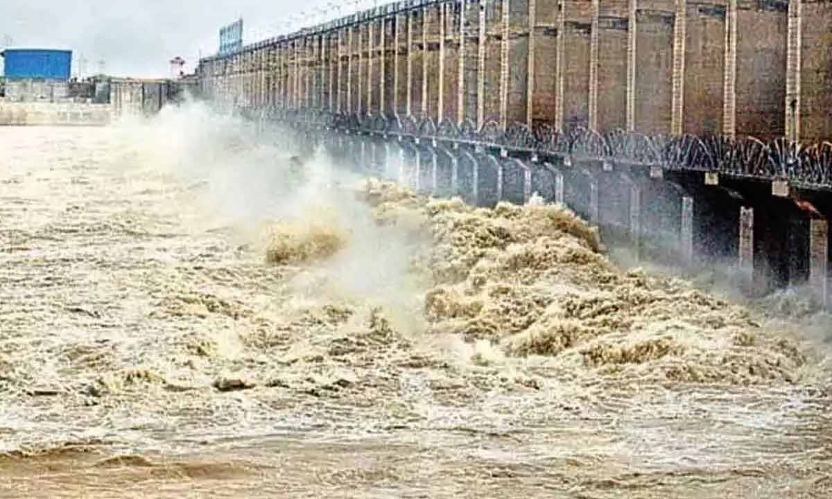 Jurala project in Gadwal overflows, 17 gates lifted to release excess water