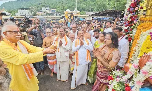 As weather turns favourable, devotees trek, chanting ‘Govinda’, ‘Govinda’