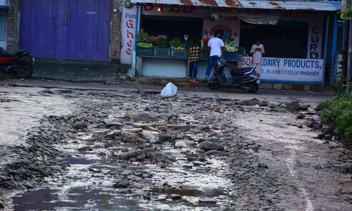 Unabated downpour: Waterlogging, potholed roads irk residents