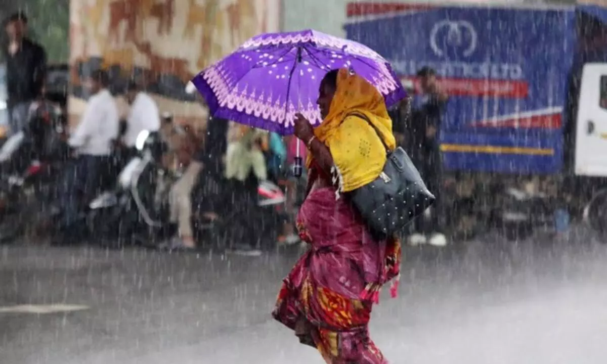 Mumbai Rains: Heavy rains wreaks havoc on Sunday to continue further