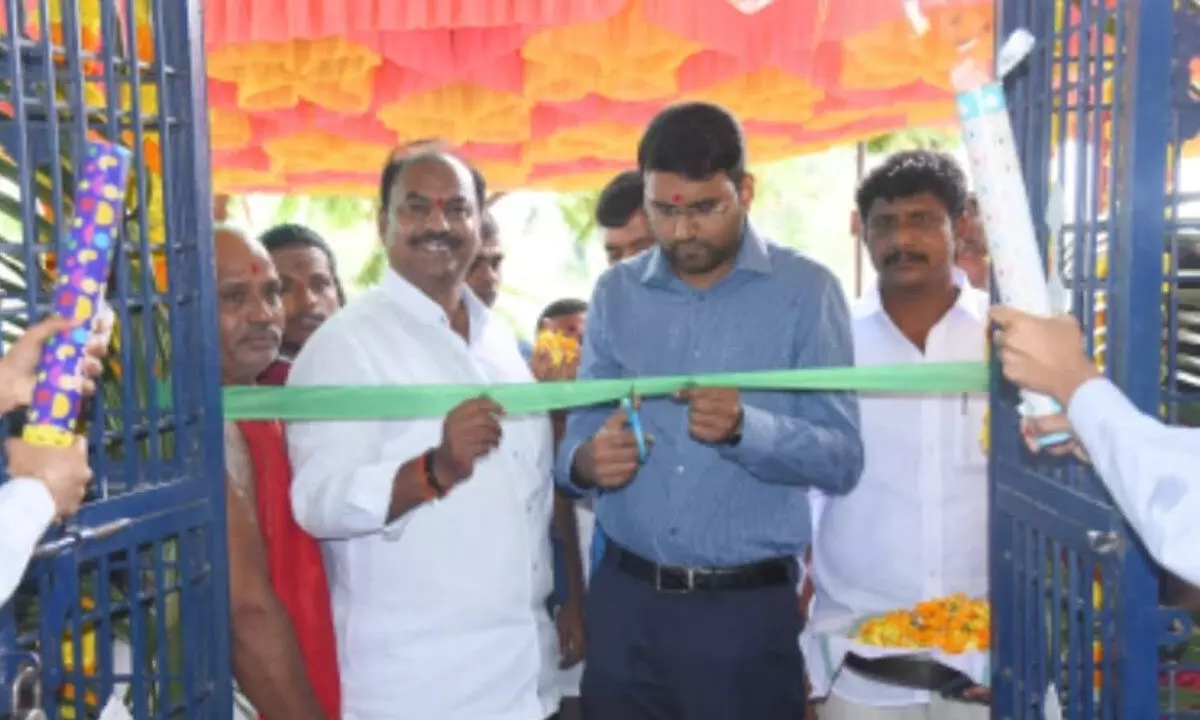 DC Inaugurates of Mahatma Jyoti Rao phoole Womens Degree College In Dharur