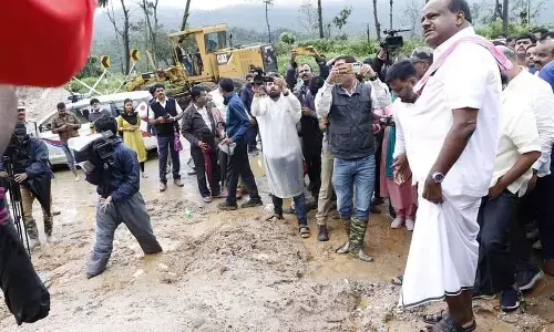 Union Minister HDK visits Sakaleshpur