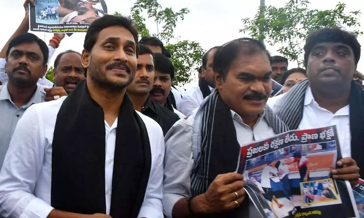 YSRCP creates ruckus in Assembly