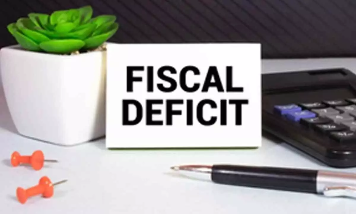 FM cuts fiscal deficit to 4.9 pc to keep economy on stable growth path