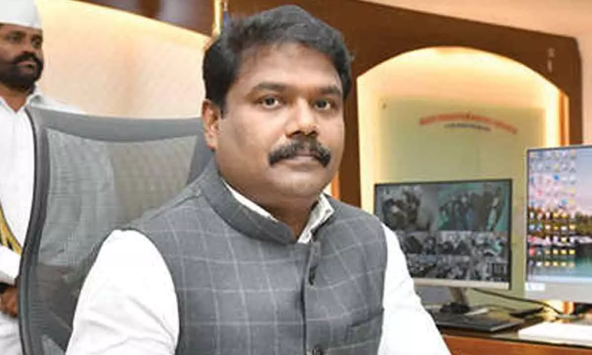 P Sampath Kumar assuming charge as new commissioner of the GVMC in Visakhapatnam on Tuesday.