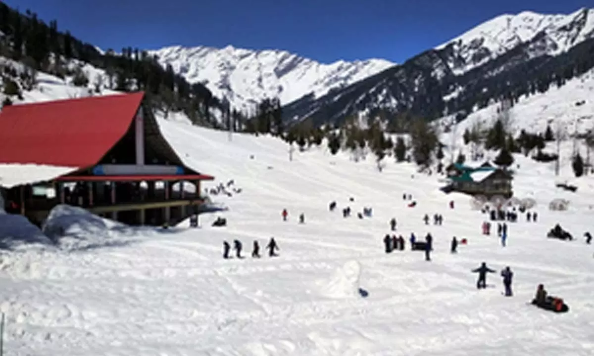 Himachal Pradesh sees one crore tourist arrival in six months