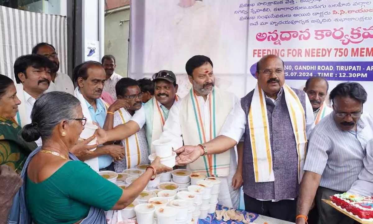 Food distributed on Dr PC Rayulu’s birthday