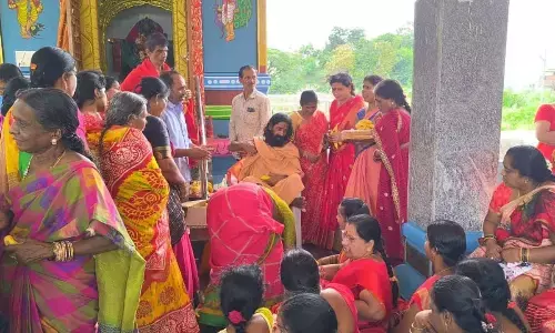 Worshiping Santoshi Mata brings the grace of Ganesha, prosperity, and development