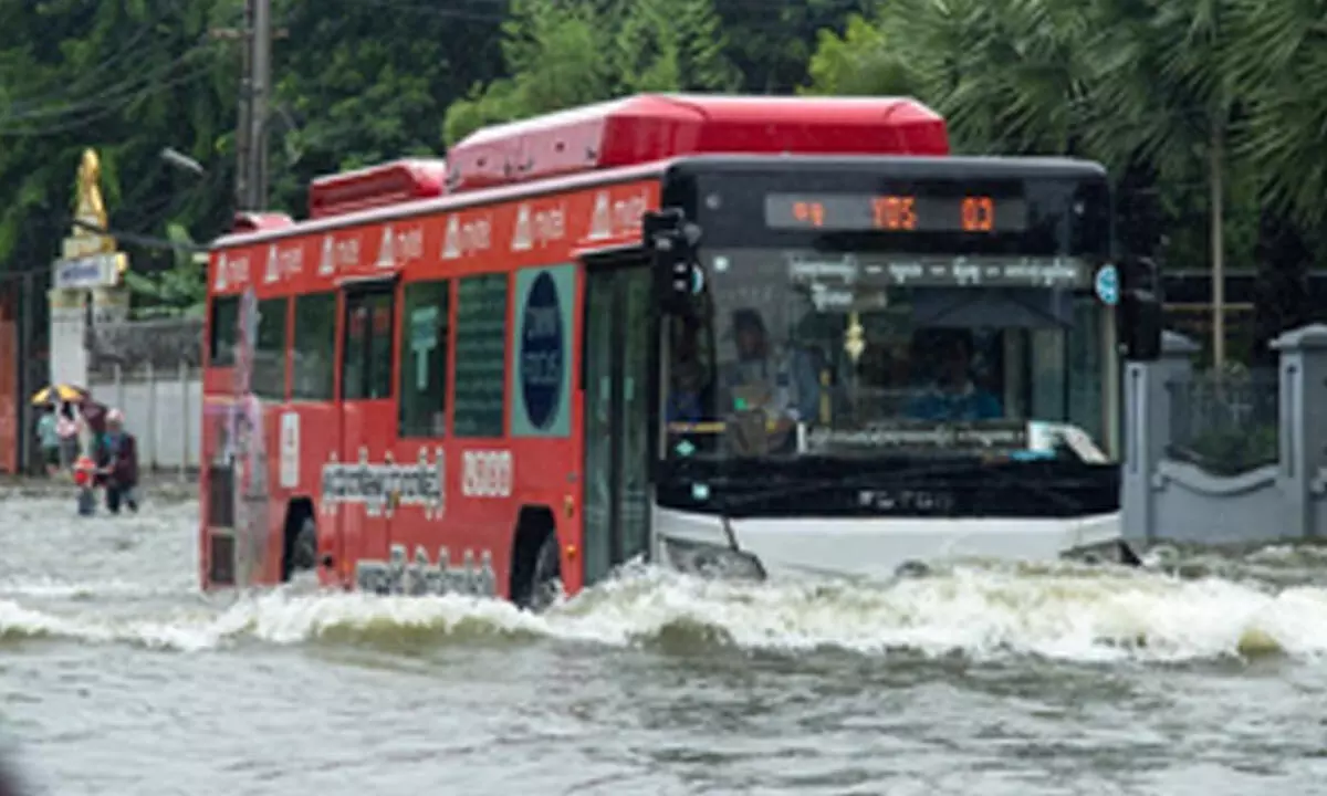 Flooding disrupts highway traffic in Myanmar