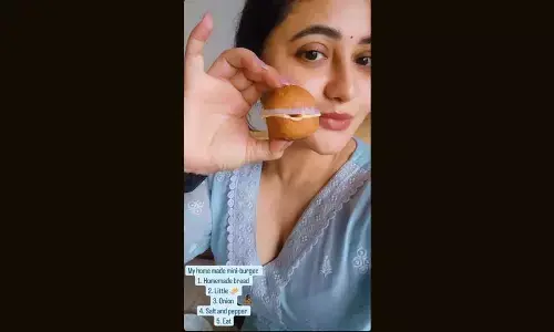 Know Rashami Desai’s recipe for homemade mini burger