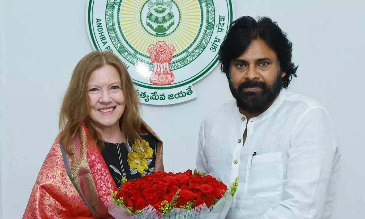 US Consul General meets Pawan, Lokesh