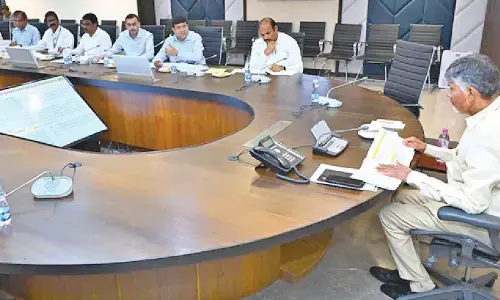 Govt to complete 1.25 L houses in 100 days