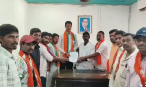 BJP leaders Submits pittetion to increase Number of Wards in Ieeja Municipality