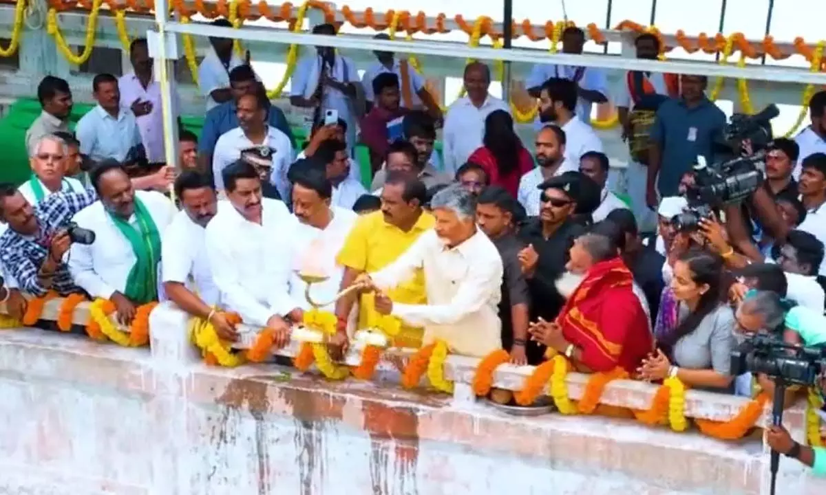 AP CM Chandrababu Promises Development of Srisailam as a Temple and Boost for Rayalaseema