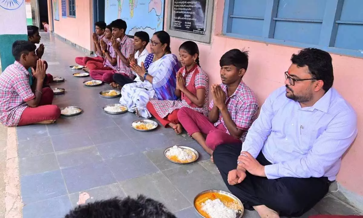 Quality mid-day meals should be provided to the students : Collector Badawath Santosh