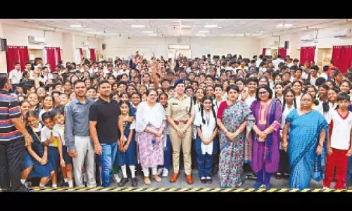 North Zone DCP holds online safety awareness session for students