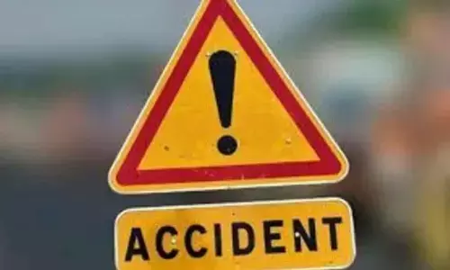 Hyderabad: Two engg students injured in car crash