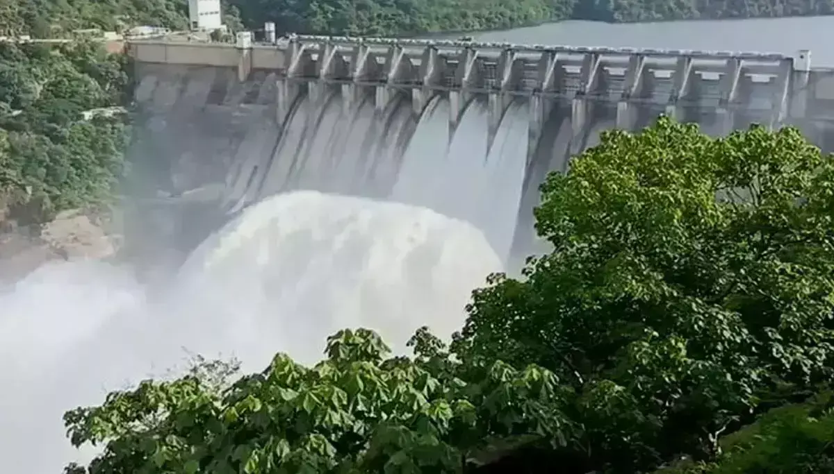 Andhra Pradesh: Ten gates of Srisailam reservoir lifted amid rise in flood water